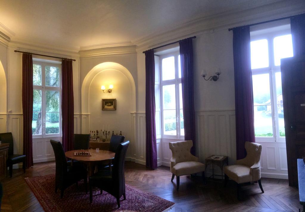 Chateau De Vallagon Bourré المظهر الخارجي الصورة
